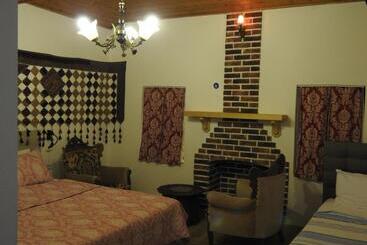 تختخواب و صبحانه Ali Baba's House