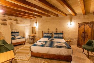 تختخواب و صبحانه Goreme Mansion