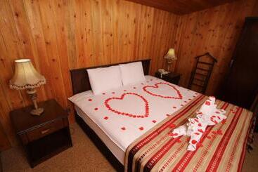 تختخواب و صبحانه Yazicilar Hotel & Restaurant