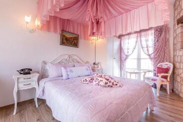 Chigdem Hotel Special Category
