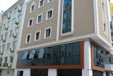 هتل Izmıt Saray