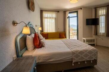 هتل Villa Marine