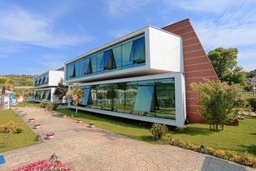 Violet Park Otel