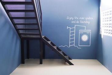 هاستل Amity Poshtel