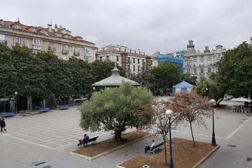 Apartamentos Art Suite Santander