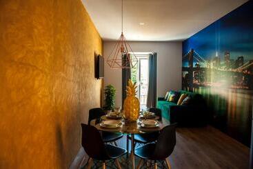 Apartamentos Art Suite Santander