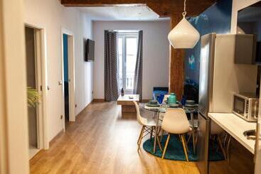 Apartamentos Art Suite Santander