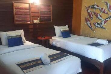 בית מלון כפרי Baanfai Guesthouse Chiangkhong