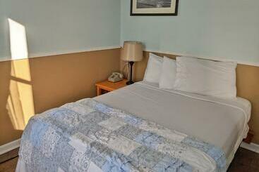 هتل Hillcrest Inn