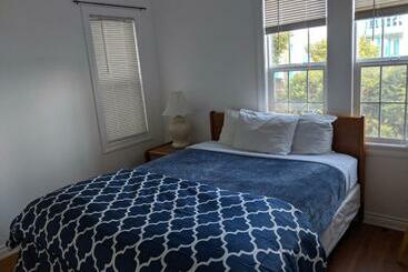 هتل Hillcrest Inn