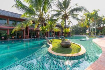 هتل Mai Morn Resort Sha Plus