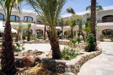 هتل Planet Oasis