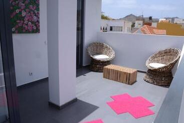 Отель Prassa 3 Boutique