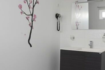 Отель Prassa 3 Boutique