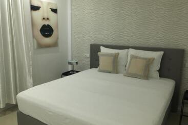 Отель Prassa 3 Boutique