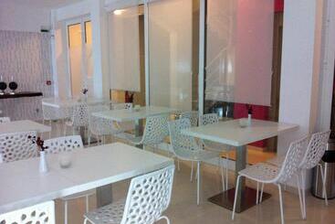 Отель Prassa 3 Boutique
