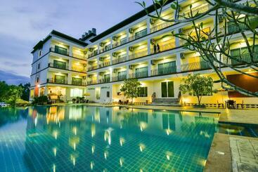 Southgate Residence Hotel   Sha Certified