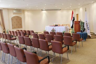 هتل Tolip Family Club Borg El Arab