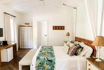 هتل Tw Guaimbe Exclusive Suites