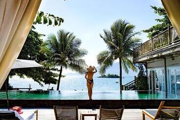 هتل Tw Guaimbe Exclusive Suites