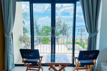 هتل White Sand Halal House Krabi