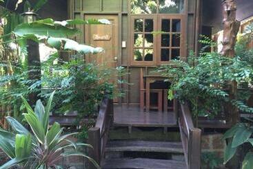 استراحتگاه Ruean Mai Chai Khlong