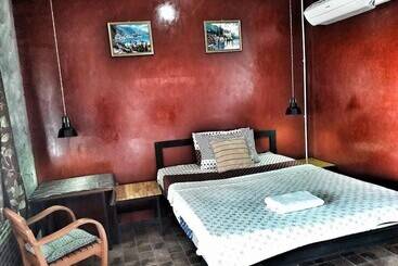 102 Residence - San Kamphaeng