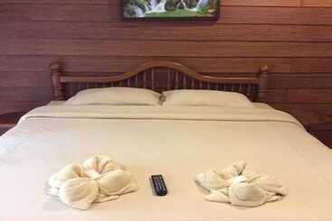 فندق Country View Resort
