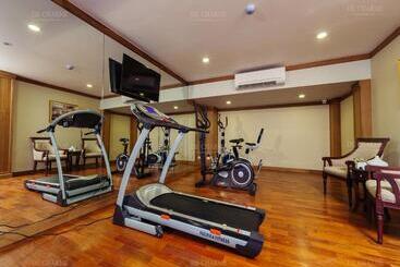 Decharme Hotel Sha Plus