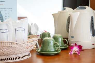 Kyp Khunyuw Place Hotel โรงแรมเควายพี ขุนยูวเพลส ฝาง