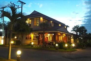 酒店 Zaleena Grand