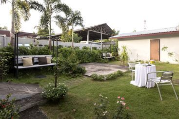 The Lantern Hostel And Spa