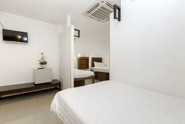 The Lantern Hostel And Spa
