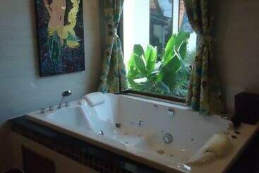 Villa Angelica Bed And Breakfast In Phuket