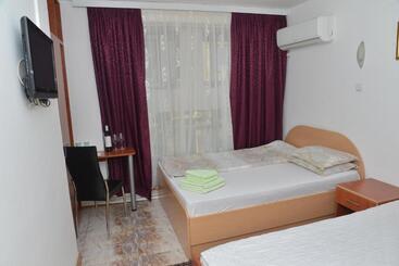 تختخواب و صبحانه Apartments Imper Imd