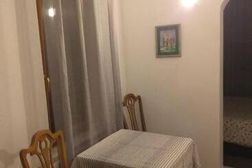 تختخواب و صبحانه Sobe Zeravica Sremski Karlovci