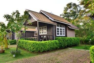 Chanpraya Resort