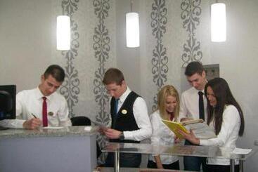 Garni Hotel Tri O