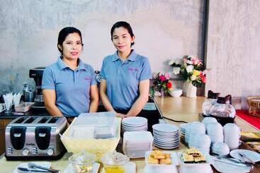 هتل Eco Inn Lite Ubon Ratchathani