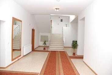 هتل M Garni