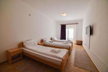 هتل Sunce Inn