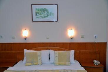 مُتل Garni Hotel Lake