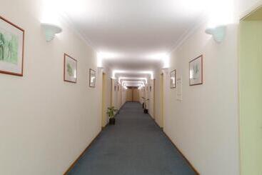 مُتل Garni Hotel Lake