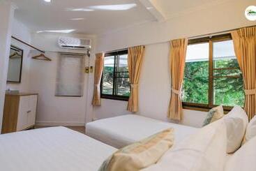 Phukaew Resort & Adventure Park
