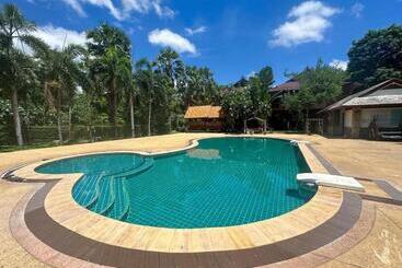 Siam River Resort