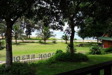 Suntisook Resort