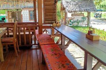 Suntisook Resort