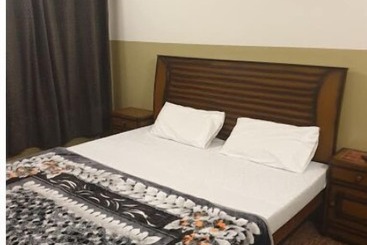 Shalimar Hotel Muzaffarabad