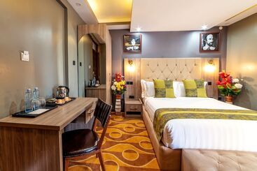 Afro Park Hotel And Health Club
