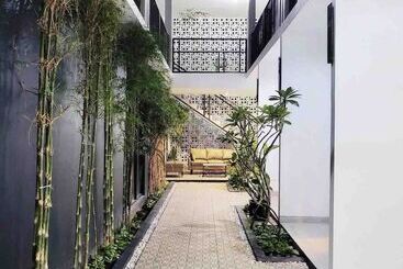 Otel Cabin15  Syariah